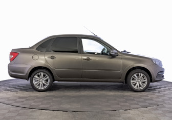 Подержанный автомобиль LADA (ВАЗ) Granta Sedan 2024 года (4 фото)