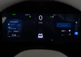 Подержанный автомобиль Geely Monjaro 2023 года (9 фото)