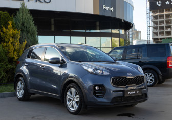 Подержанный автомобиль Kia Sportage 2017 года (2 фото)