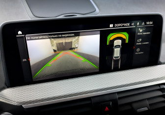 Подержанный автомобиль BMW X4 2020 года (27 фото)