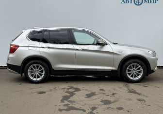 Подержанный автомобиль BMW X3 2012 года (4 фото)