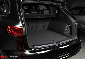 Новый Volkswagen Touareg 2025 (16 фото)