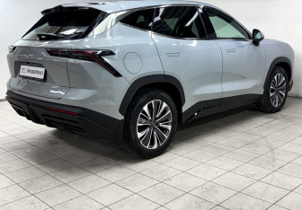 Подержанный автомобиль Jetour Dashing 2023 года (5 фото)