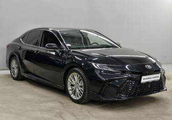 Подержанный автомобиль Toyota Camry Sedan 2024 года (3 фото)