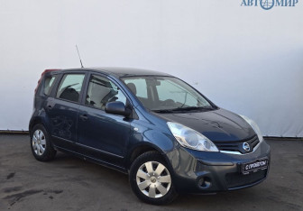 Подержанный автомобиль Nissan Note 2012 года (3 фото)