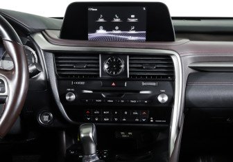 Подержанный автомобиль Lexus RX 2019 года (14 фото)