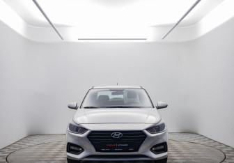 Подержанный автомобиль Hyundai Solaris Sedan 2018 года (2 фото)
