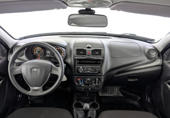 Подержанный автомобиль LADA (ВАЗ) Granta Sedan 2022 года (14 фото)