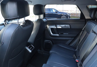 Подержанный автомобиль Jaecoo J7 2024 года (10 фото)