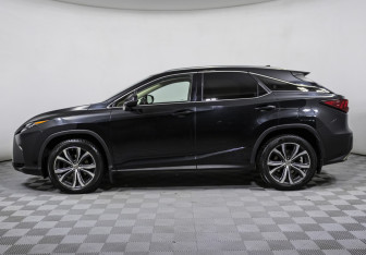Подержанный автомобиль Lexus RX 2017 года (8 фото)