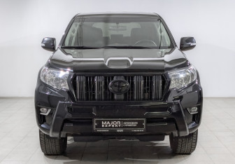 Подержанный автомобиль Toyota Land Cruiser Prado 2019 года (2 фото)