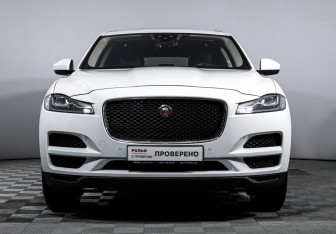 Подержанный автомобиль Jaguar F-Pace 2020 года (2 фото)