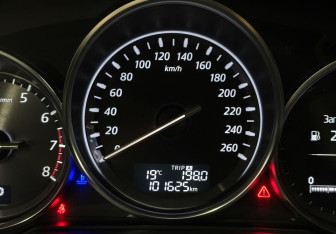 Подержанный автомобиль Mazda CX-5 2014 года (14 фото)