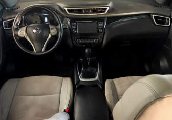 Подержанный автомобиль Nissan Qashqai 2017 года (9 фото)