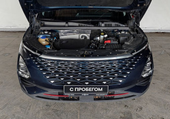 Подержанный автомобиль Omoda C5 2022 года (9 фото)