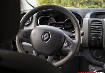 Подержанный автомобиль Renault Trafic 2019 года (14 фото)