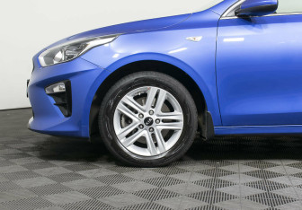 Подержанный автомобиль Kia Ceed Hatchback 2019 года (7 фото)