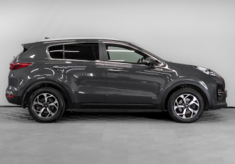 Подержанный автомобиль Kia Sportage 2020 года (4 фото)
