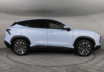 Подержанный автомобиль Jetour Dashing 2023 года (4 фото)