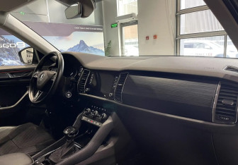 Подержанный автомобиль Skoda Kodiaq 2019 года (10 фото)
