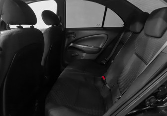 Подержанный автомобиль Nissan Almera Classic 2008 года (10 фото)