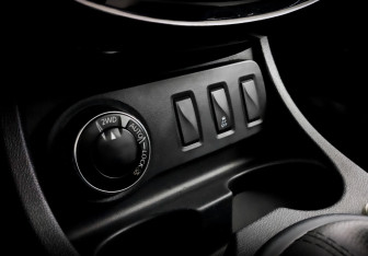 Подержанный автомобиль Nissan Terrano 2021 года (25 фото)