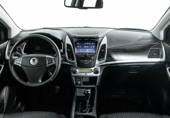 Подержанный автомобиль SsangYong Actyon 2014 года (6 фото)