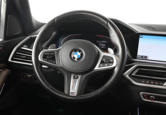 Подержанный автомобиль BMW X7 2019 года (14 фото)