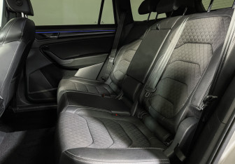 Подержанный автомобиль Skoda Kodiaq 2021 года (10 фото)