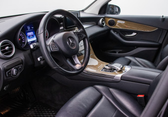 Подержанный автомобиль Mercedes-Benz GLC Coupe 2016 года (9 фото)