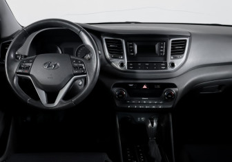 Подержанный автомобиль Hyundai Tucson 2016 года (12 фото)
