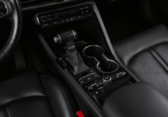 Подержанный автомобиль Kia K5 2020 года (18 фото)