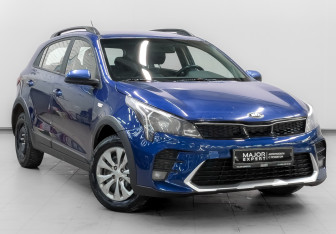 Подержанный автомобиль Kia Rio Hatchback 2021 года (3 фото)