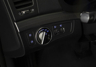 Подержанный автомобиль Hyundai i40 Sedan 2012 года (19 фото)