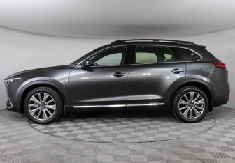 Подержанный автомобиль Mazda CX-9 2022 года (8 фото)