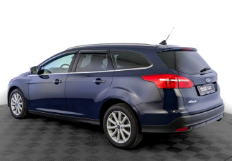 Подержанный автомобиль Ford Focus Wagon 2018 года (7 фото)