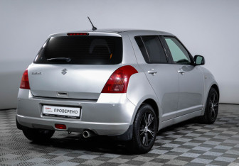 Подержанный автомобиль Suzuki Swift Hatchback 2007 года (5 фото)