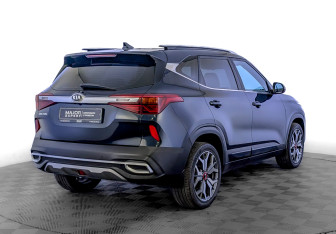 Подержанный автомобиль Kia Seltos 2021 года (5 фото)