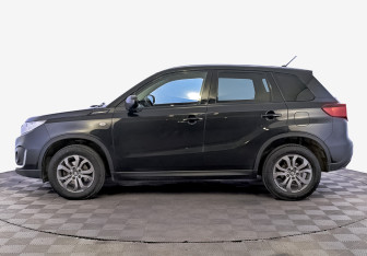 Подержанный автомобиль Suzuki Vitara 2021 года (8 фото)