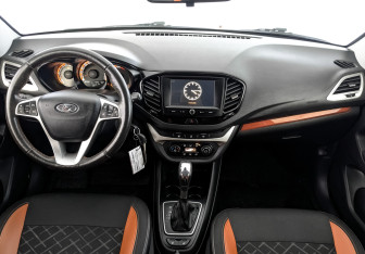 Подержанный автомобиль LADA (ВАЗ) Vesta Wagon 2021 года (14 фото)