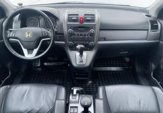 Подержанный автомобиль Honda CR-V 2008 года (11 фото)