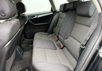 Подержанный автомобиль Audi A3 Hatchback 2010 года (11 фото)