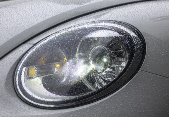 Подержанный автомобиль Volkswagen Beetle Hatchback 2013 года (12 фото)
