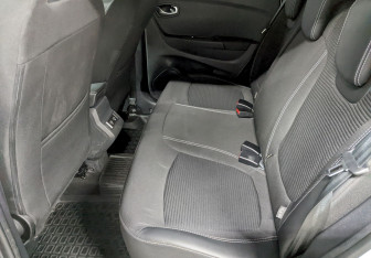 Подержанный автомобиль Renault Kaptur 2021 года (15 фото)