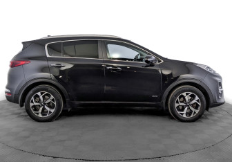 Подержанный автомобиль Kia Sportage 2019 года (4 фото)