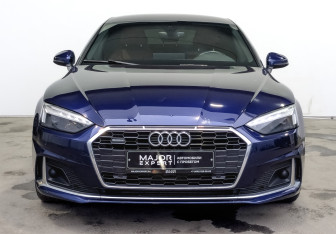 Подержанный автомобиль Audi A5 Liftback 2022 года (2 фото)