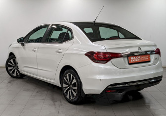 Подержанный автомобиль Citroen C4 Sedan 2021 года (7 фото)