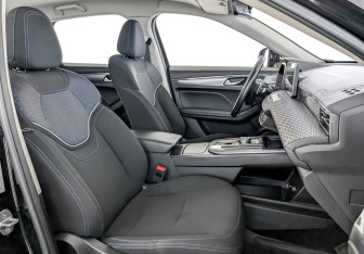 Подержанный автомобиль Haval Jolion 2023 года (23 фото)