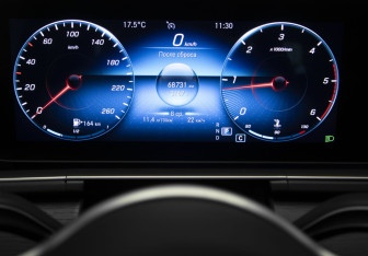 Подержанный автомобиль Mercedes-Benz GLE 2020 года (11 фото)