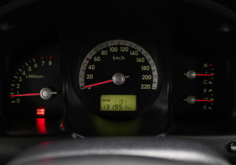 Подержанный автомобиль Kia Sportage 2006 года (13 фото)